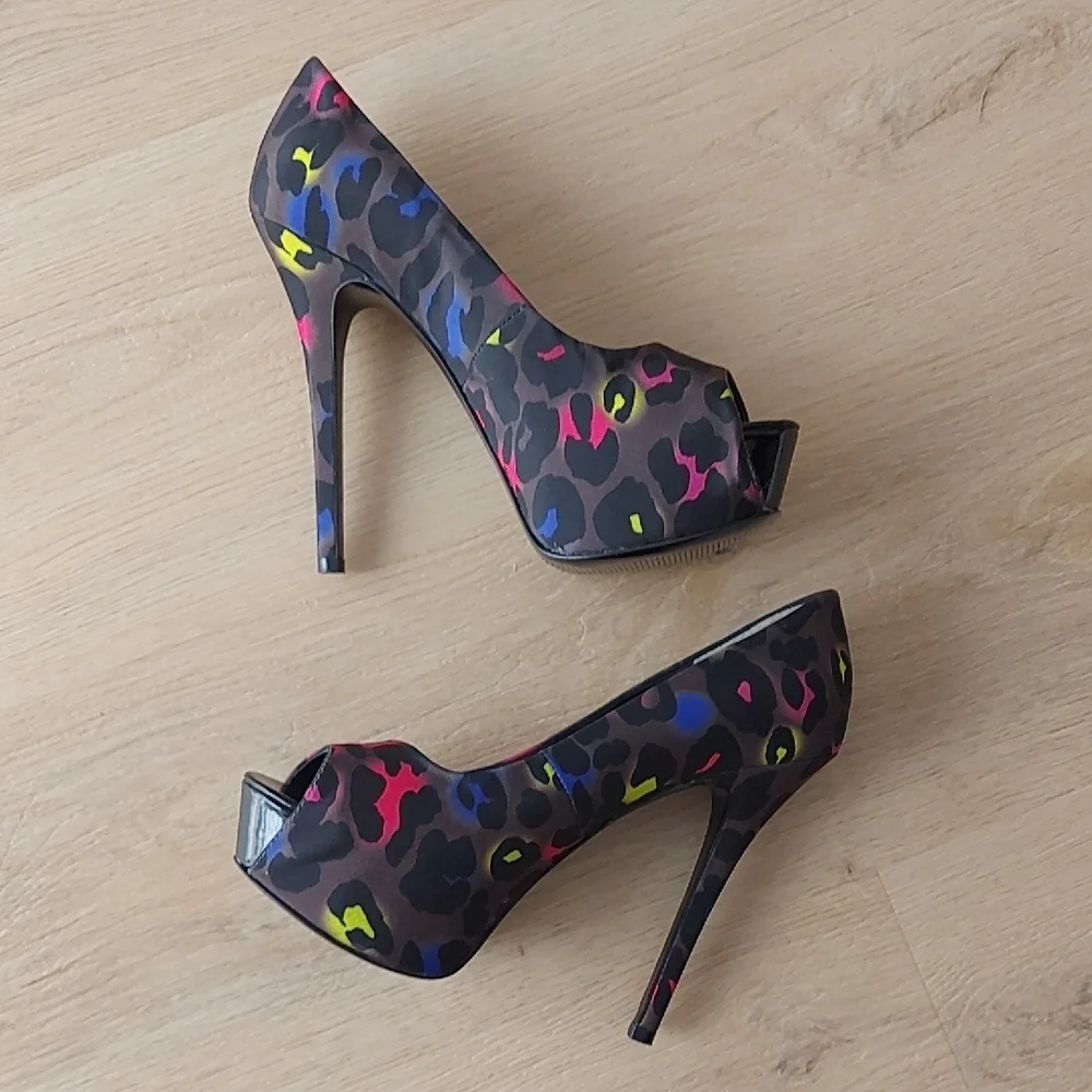 Hot Pumps Black Grey Pink Peep-Toe Platform Heels